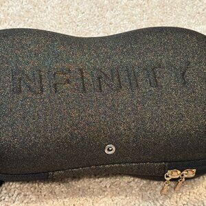 Nfinity Flyte Y3 Cheerleading Shoes (NEW with case)